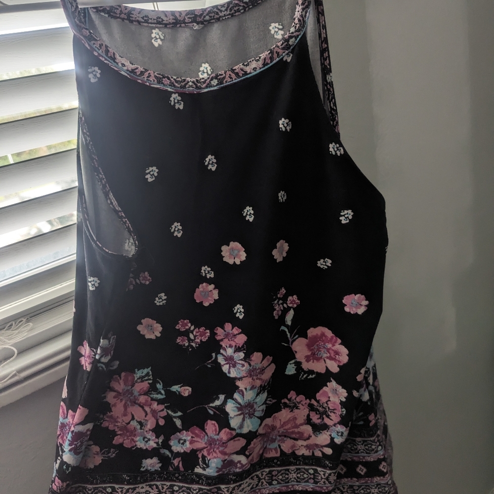Black with pink and blue flower 🌺 prink